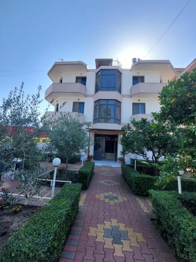 Vila Flamuri Golem  Εξωτερικό φωτογραφία